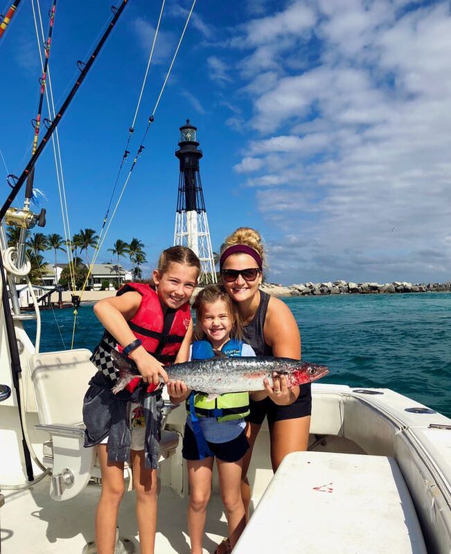 How to Go on a Deep Sea Fishing Charter in St. Petersburg, FL